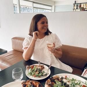 Meet your Posher, Lauren